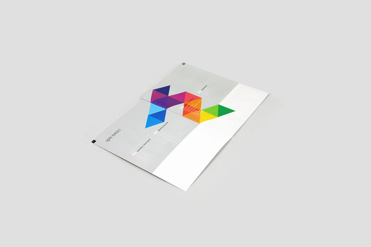 Minimalistyczny projekt katalogu produktowego 3 Minimalistyczny projekt graficzny katalogu